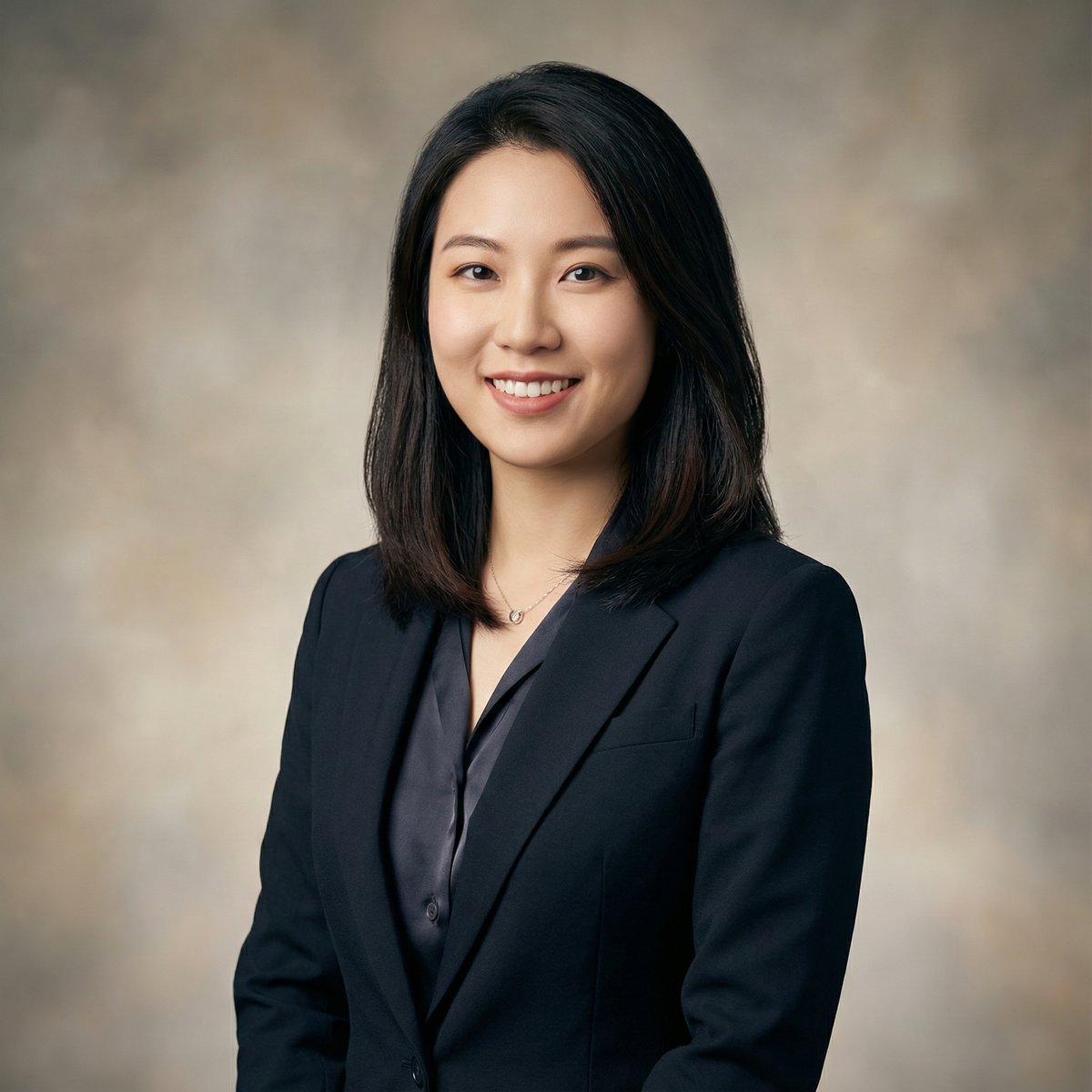 17c一起草制片顾问